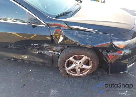 2017 Chevrolet Malibu Ls z USA, uszkodzony, nr VIN 1G1ZB5ST6HF266579